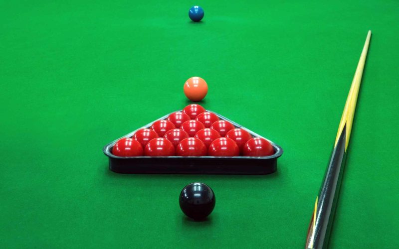 why are snooker tables green